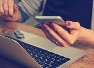 Czy można sprzedać telefon z przedłużenia umowy?